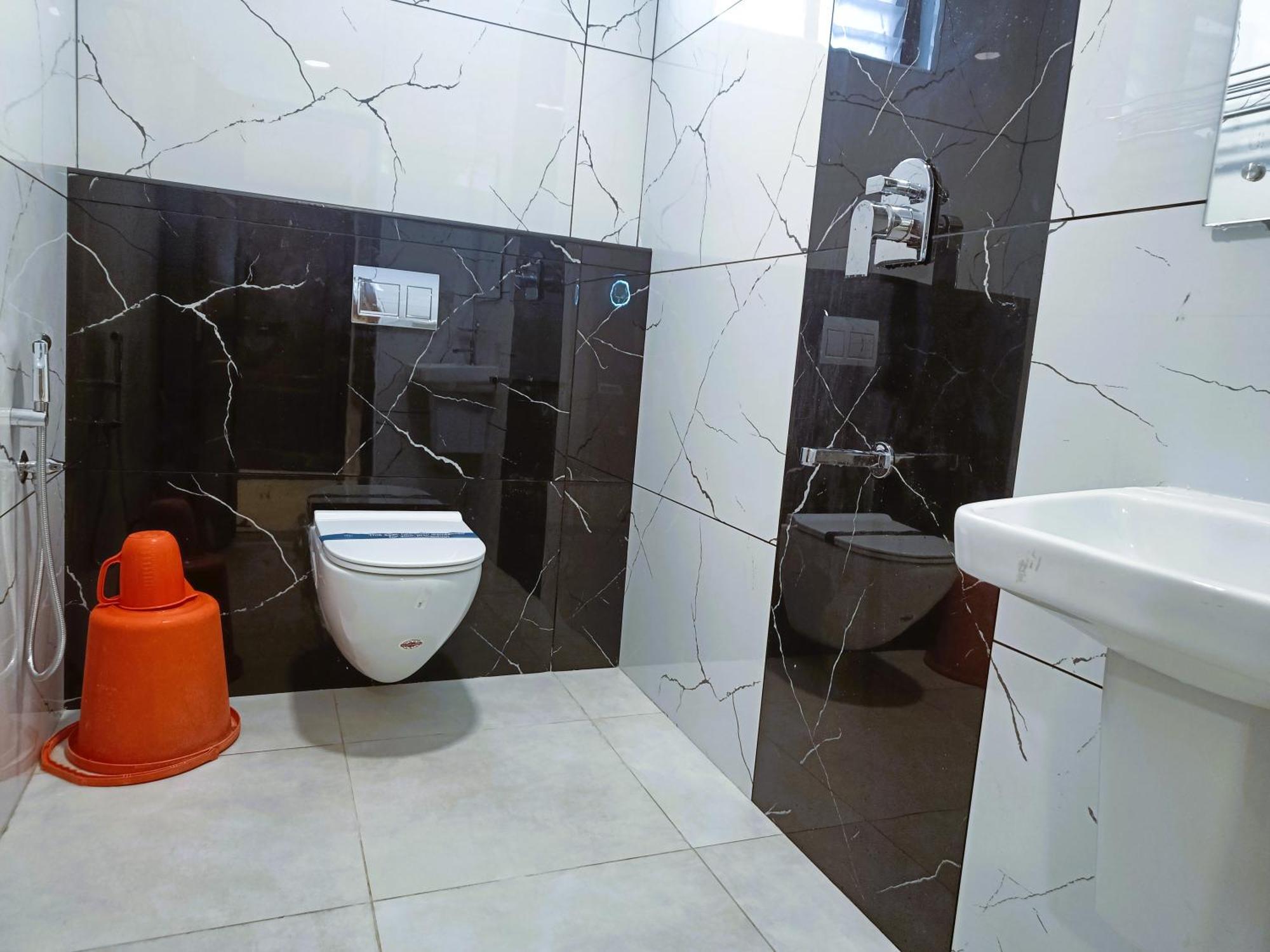 Hotel Jeyam Komoryn Zewnętrze zdjęcie