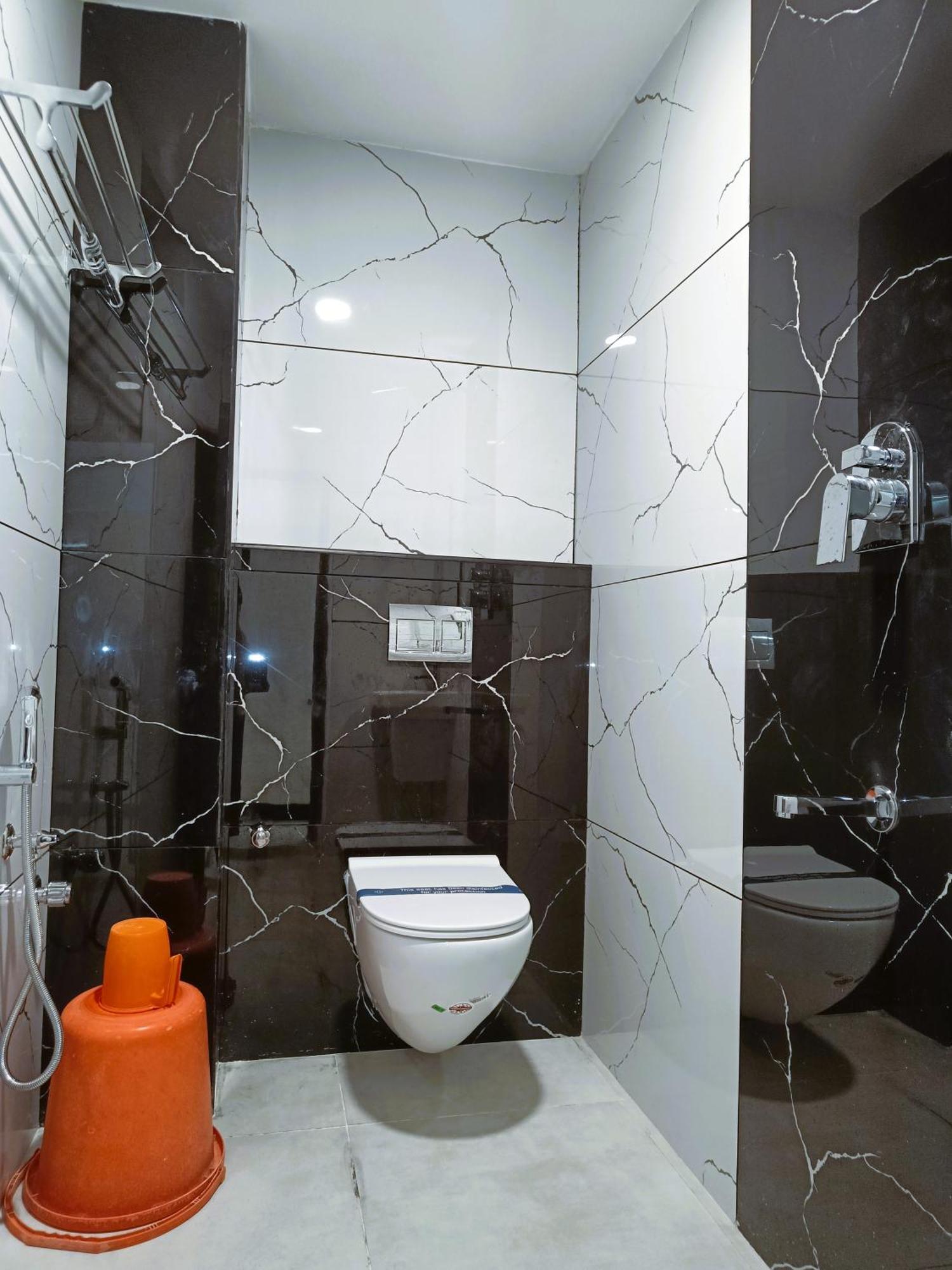 Hotel Jeyam Komoryn Zewnętrze zdjęcie